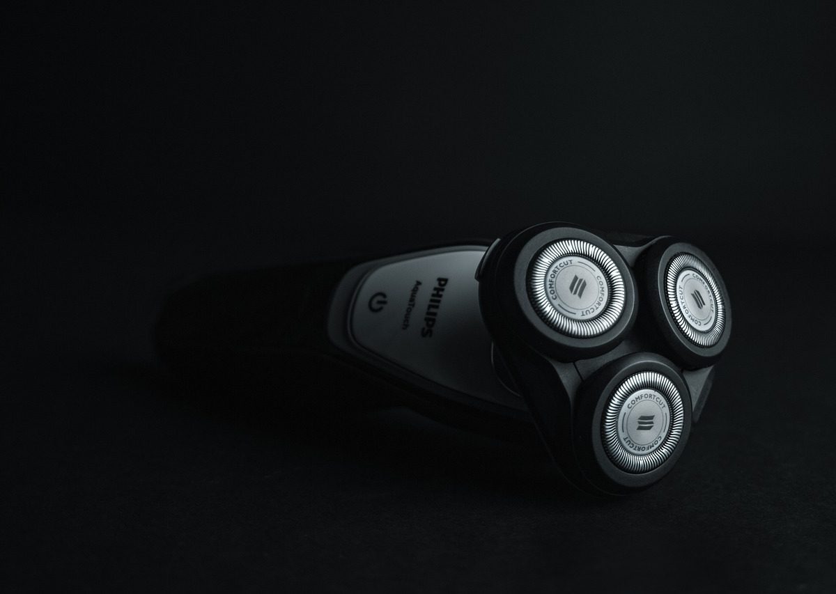 Avis Philips Series 9000 : rasoir électrique pour usage quotidien