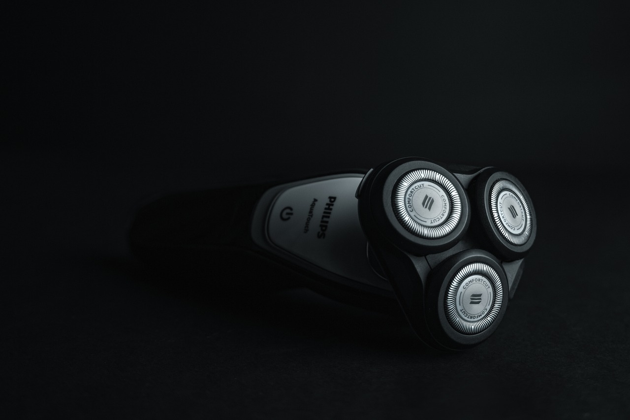 Avis Philips Series 9000 : rasoir électrique pour usage quotidien