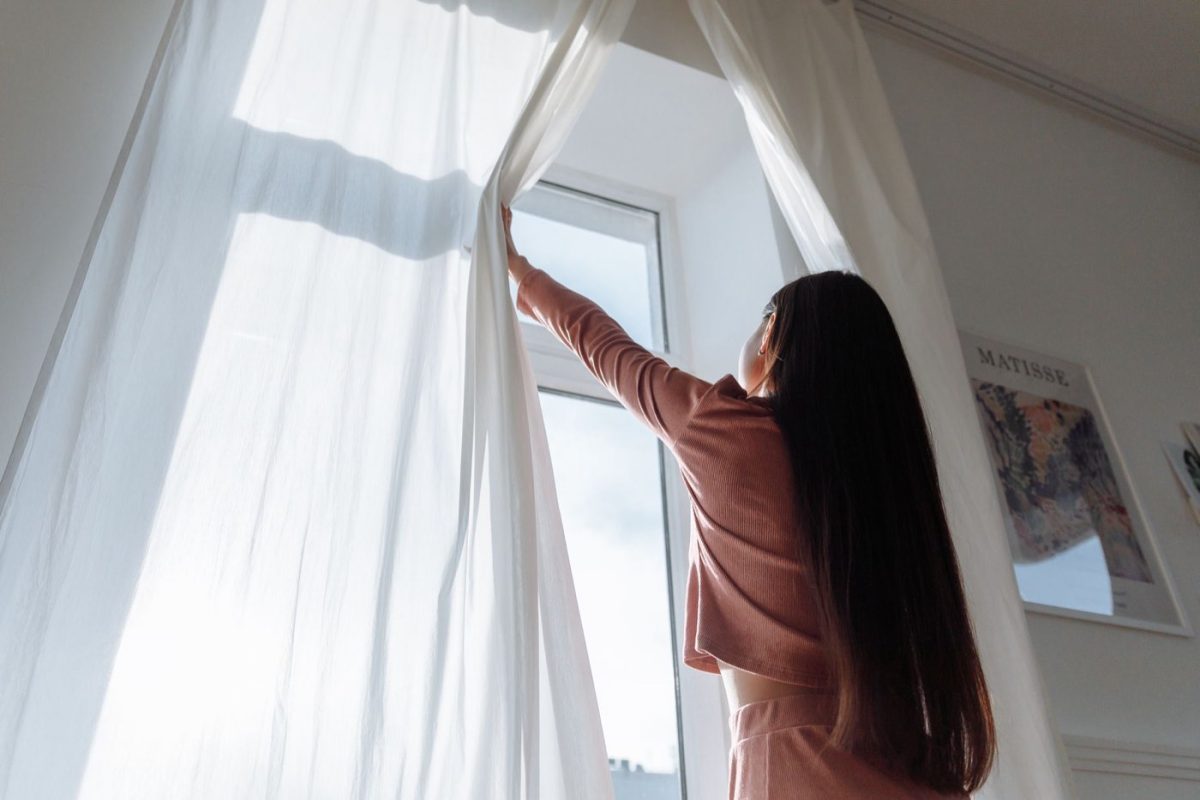 Optimiser la lumière naturelle chez soi : conseils pratiques