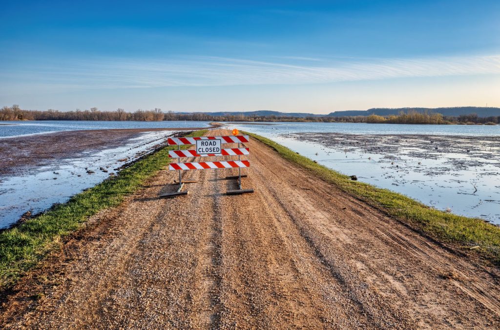 Protégez votre maison des inondations : 5 astuces incontournables