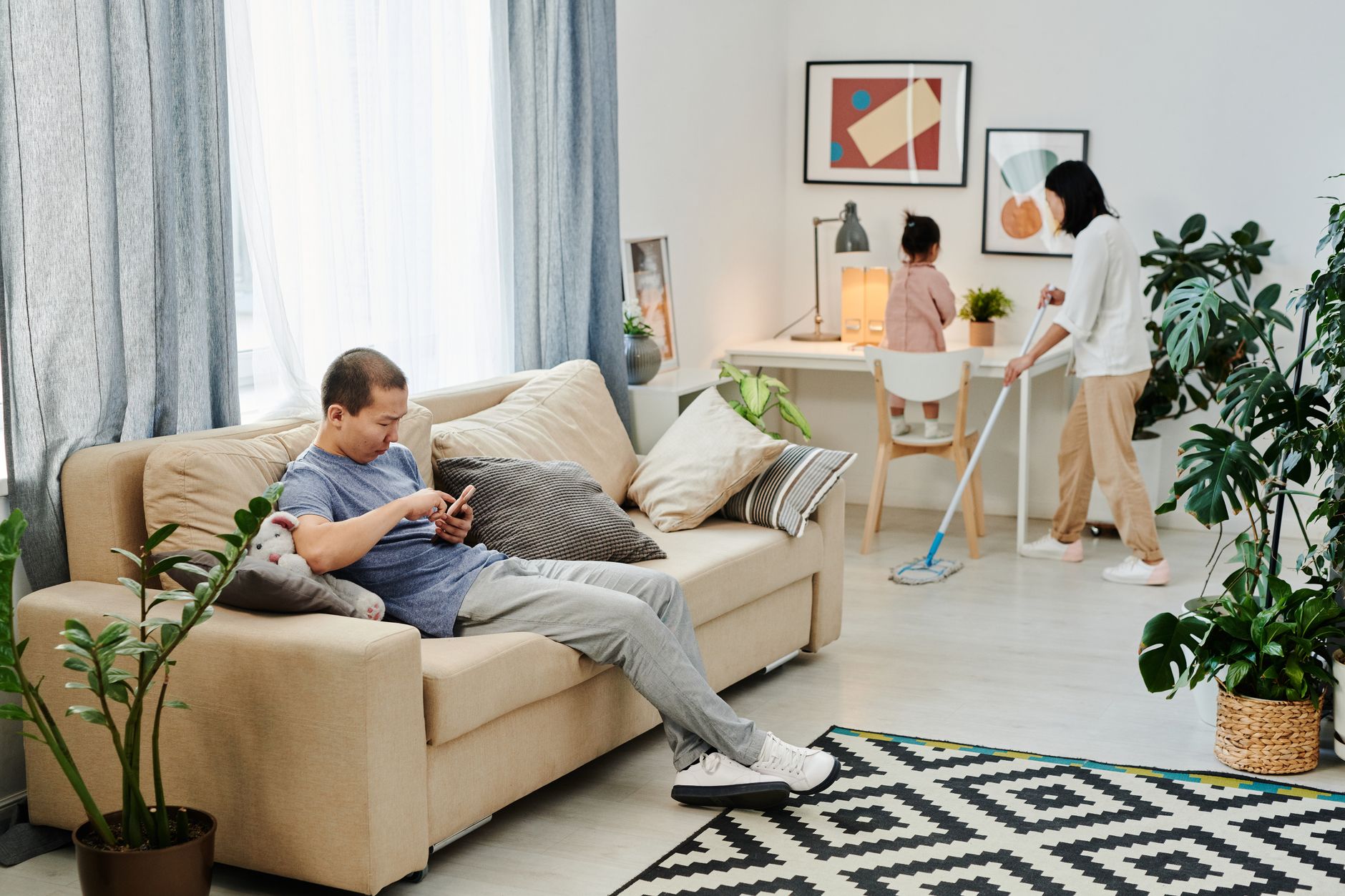 Astuces pour nettoyer un micro‑ondes sans produits chimiques