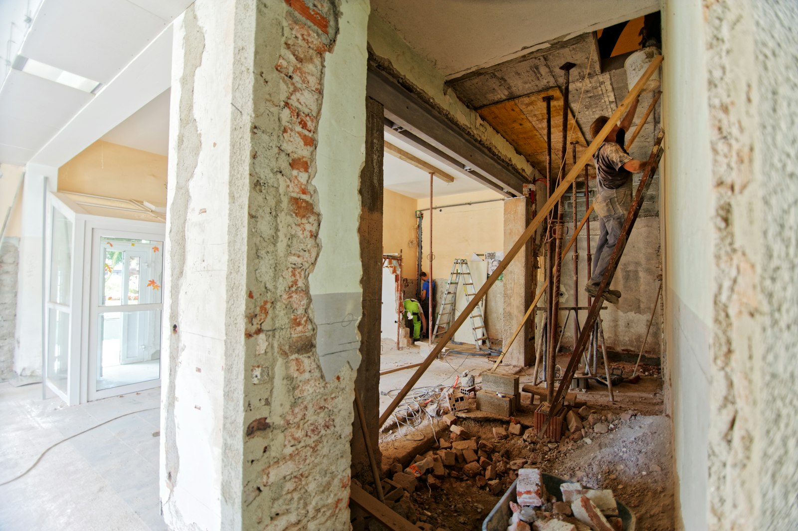 La fin des rêves de rénovation : comment la baisse de MaPrimeRénov' va freiner vos projets