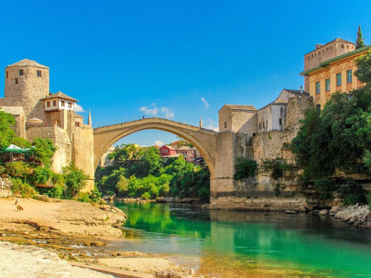 Mostar à pied : six siècles d'histoire en deux heures et demie